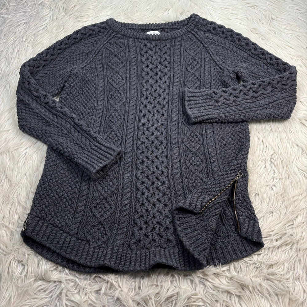 L.L. Bean Women's L Heavy Weight Cotton Pullover Cable-Knit Zip Hem Sweater